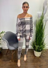 WinWin Long Sleeve Sweater Shirt and Pants Set (Cream/Grey) WTP11768